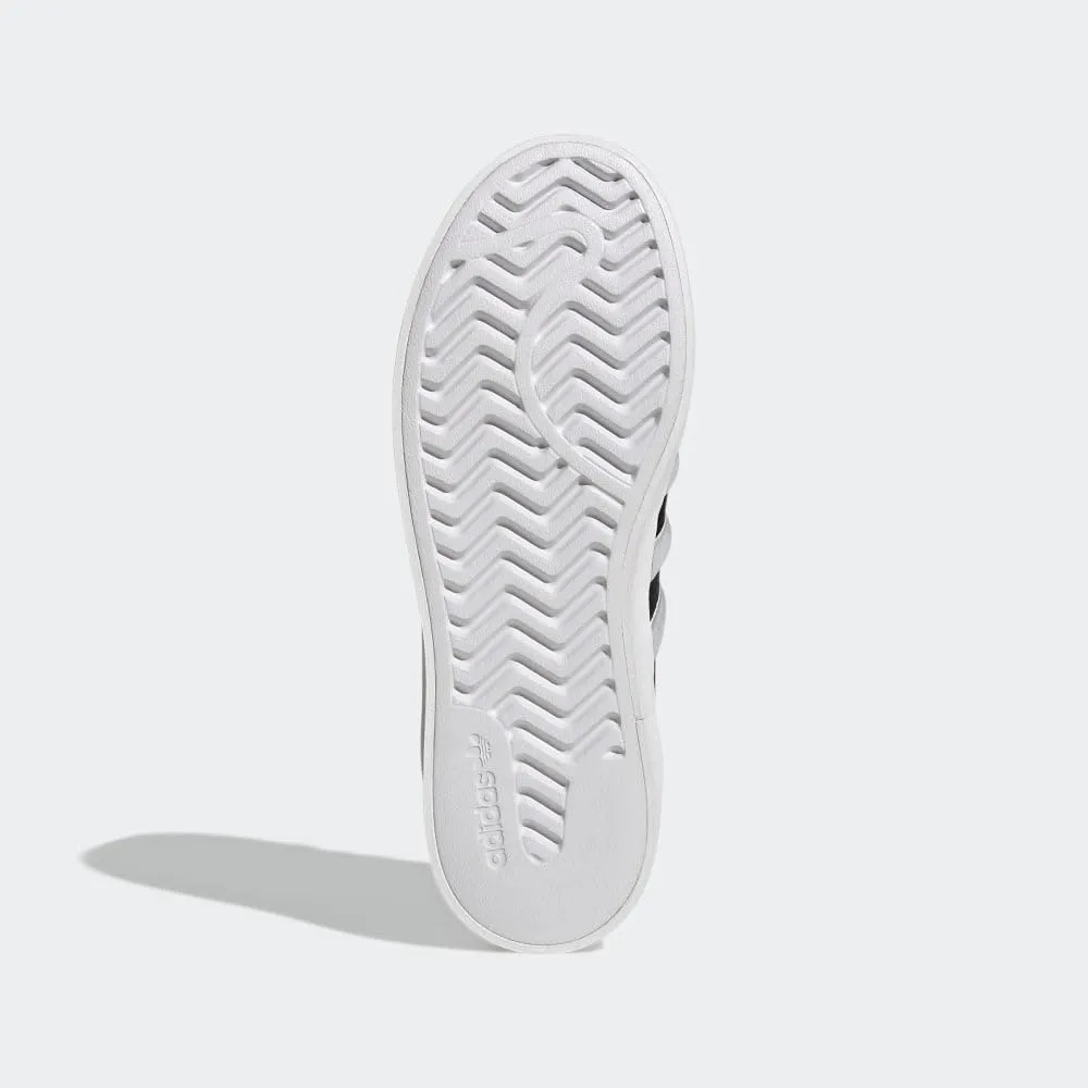 adidas Originals Women's Nizza Platform Sneaker