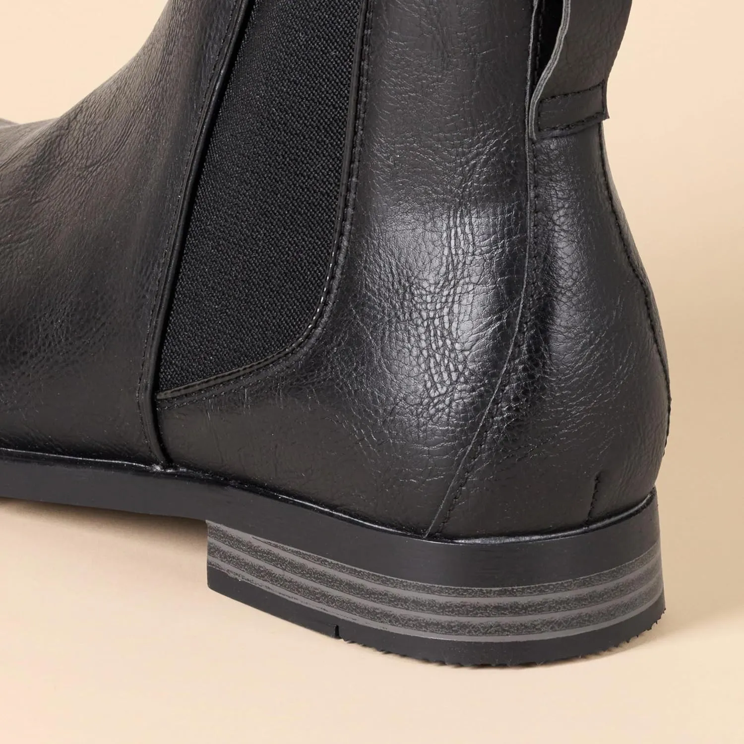 Amazon Essentials Men's Chelsea Boot