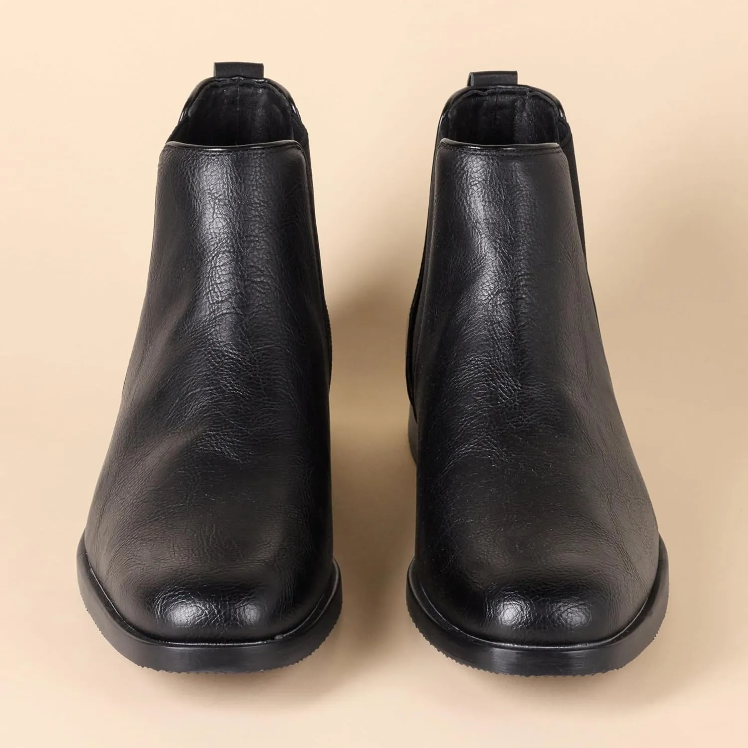 Amazon Essentials Men's Chelsea Boot