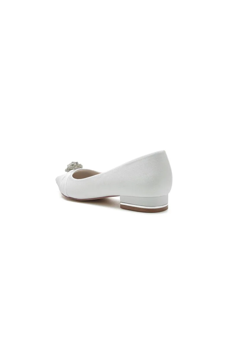 Beaded Pointed Toe Slip-On Wedding Shoes With Rhinestone