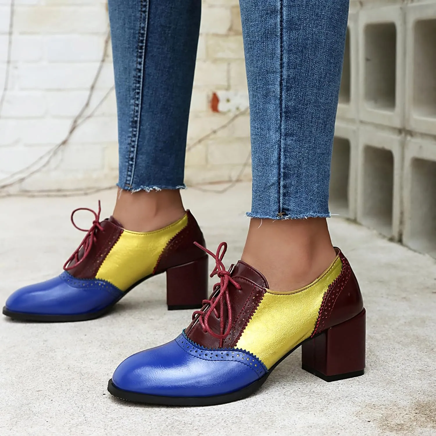 Block Heel Round Toe Brogue Lace Up Women Court Shoes
