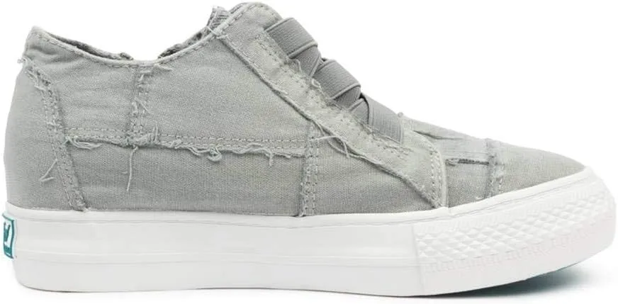 Blowfish Malibu Women's Mamba Canvas Sneaker