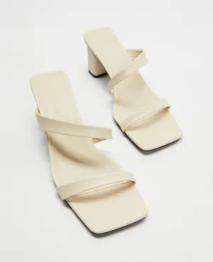 Calissa Heel