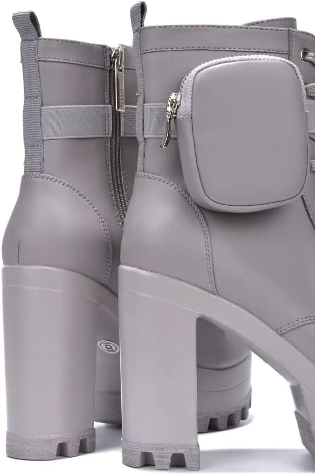 Cape Robbin Monik Round Toe Platform Block Heel Booties (Monik)