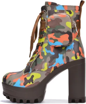 Cape Robbin Monik Round Toe Platform Block Heel Booties (Monik)