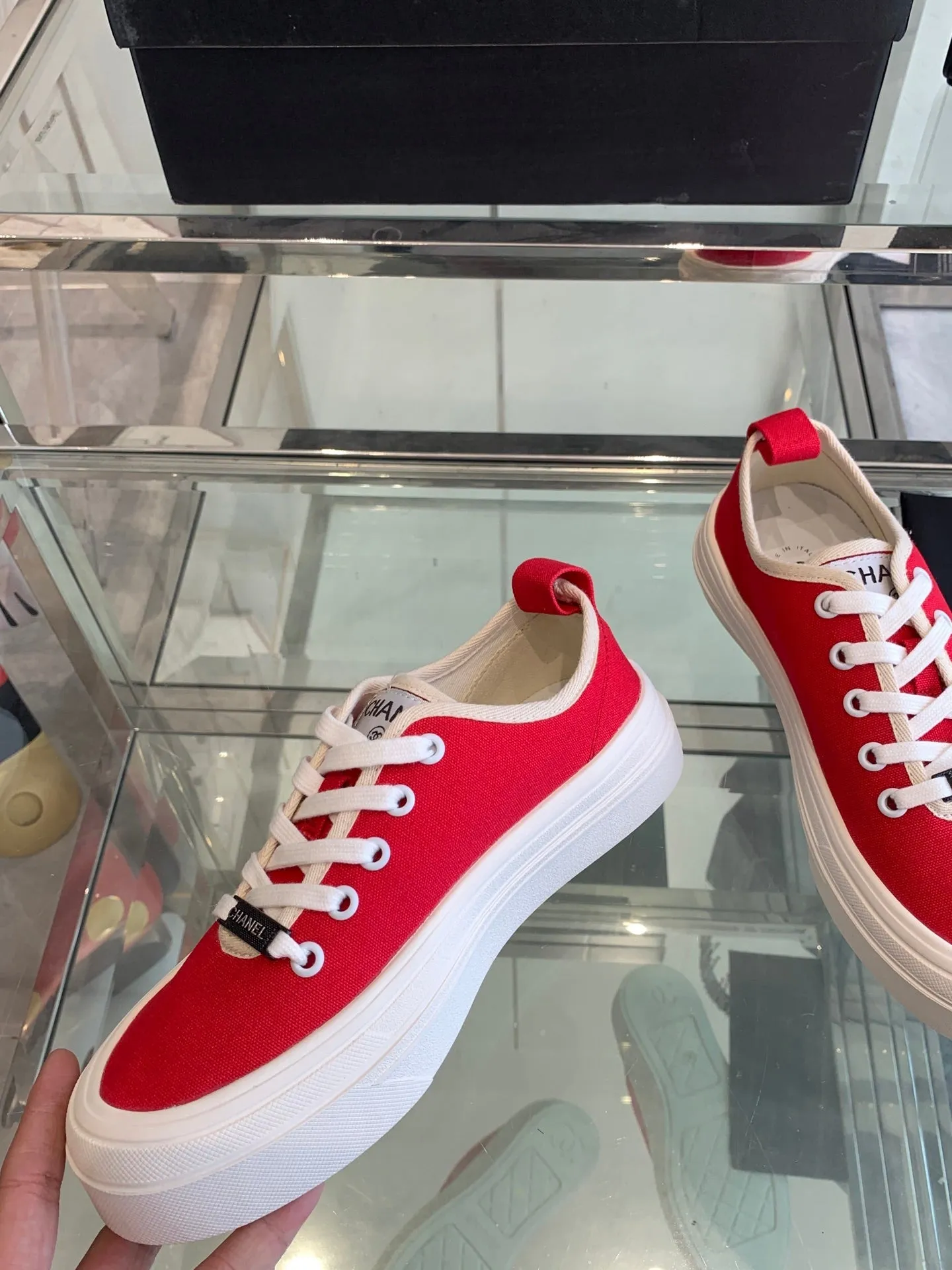 CC Sneaker Red Canvas 203267