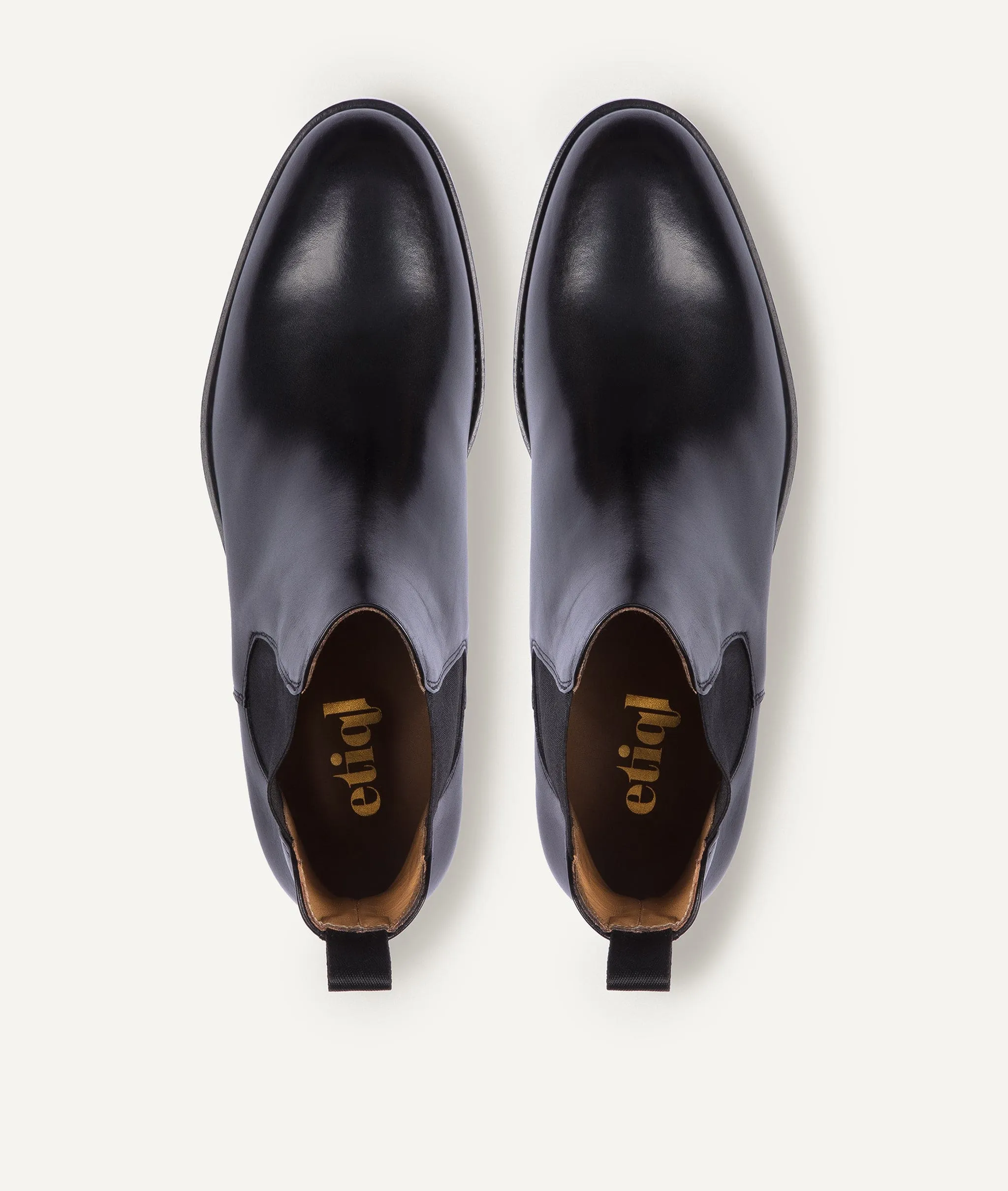 Chelsea Boot in Calf Leather