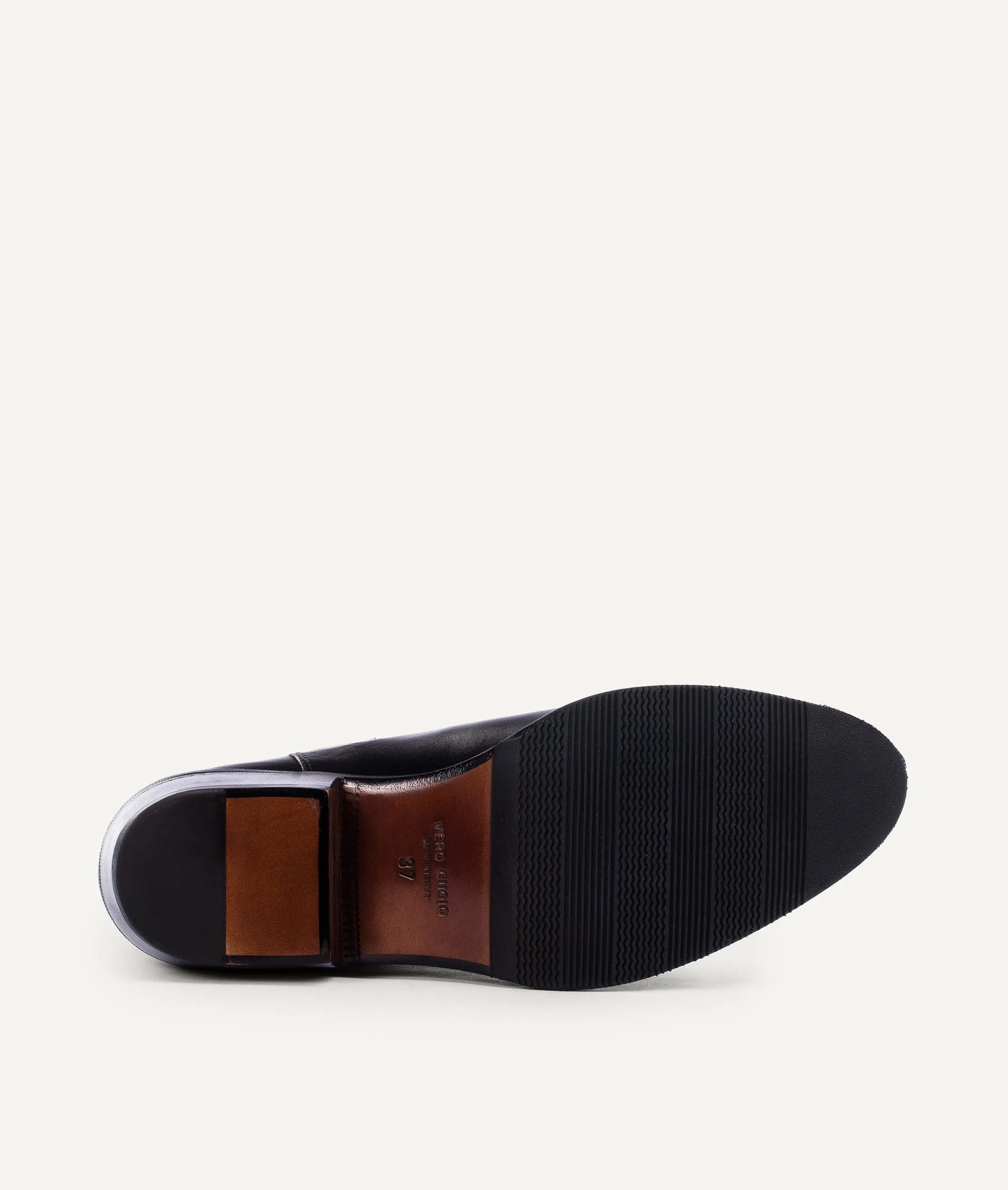 Chelsea Bootie in Calf Leather