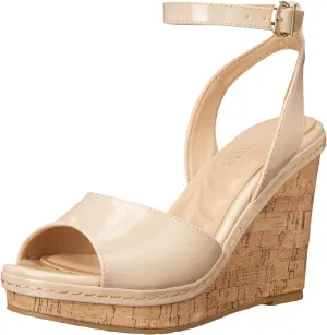 Chinese Laundry Women's Beaming Cloud Patent Wedge Sandal