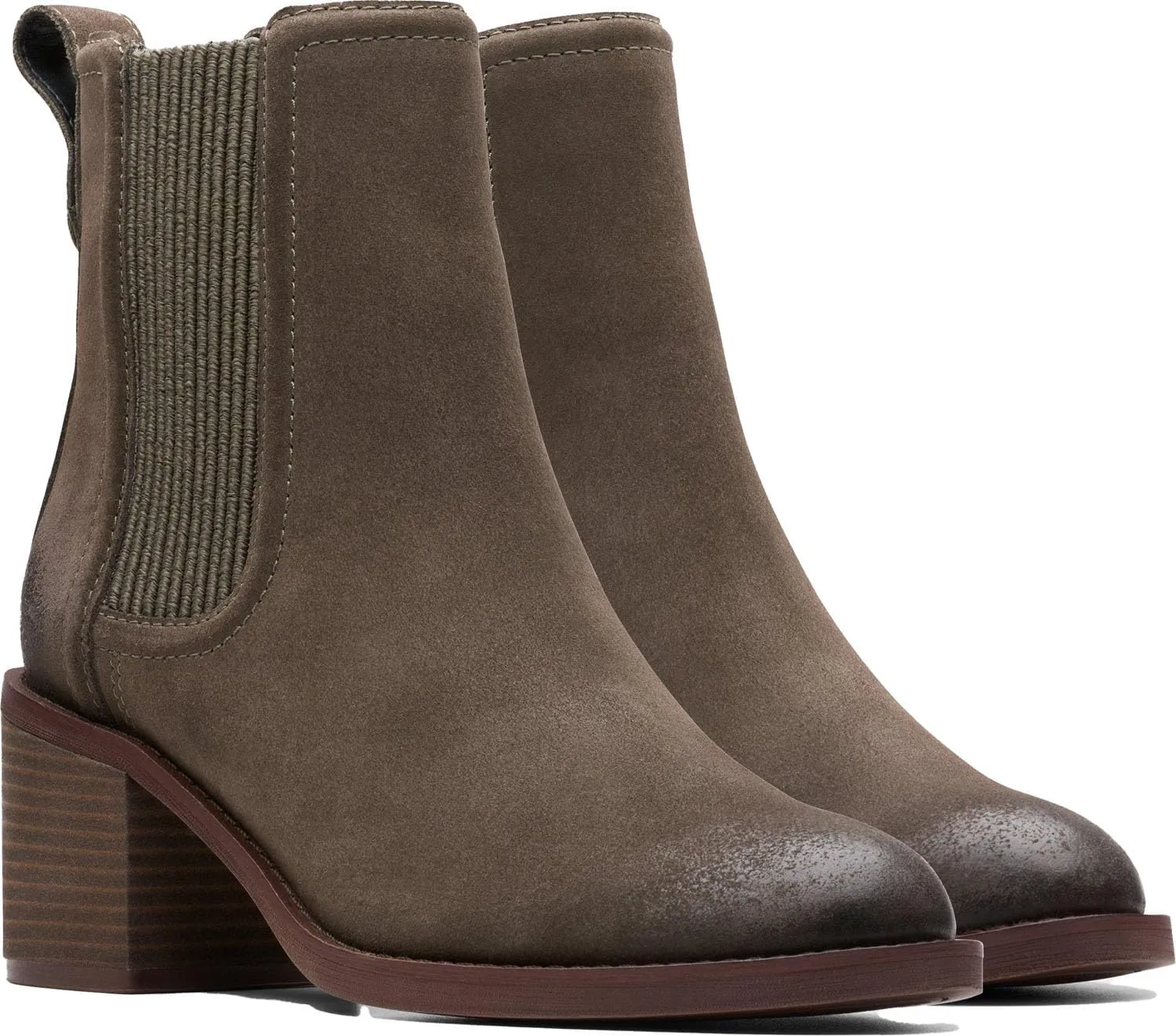 Clarks Women's Chamberly Top Chelsea Boot