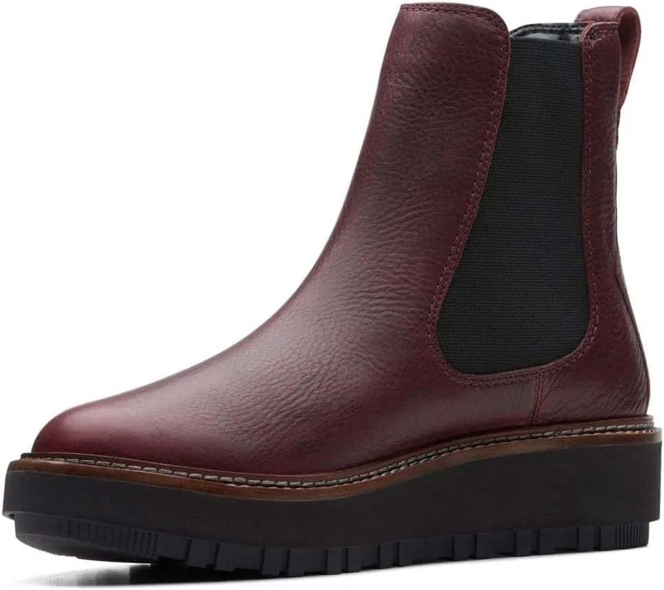 Clarks Women's Orianna Up Chelsea Boot