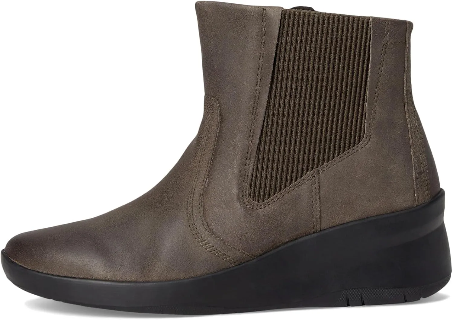 Clarks Women's Suttyn Rae Chelsea Boot
