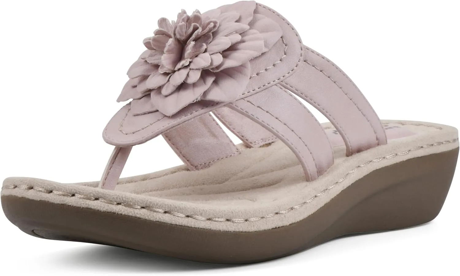 CLIFFS BY WHITE MOUNTAIN Women's Cassia Mini Wedge Flower Flip Flop Sandal
