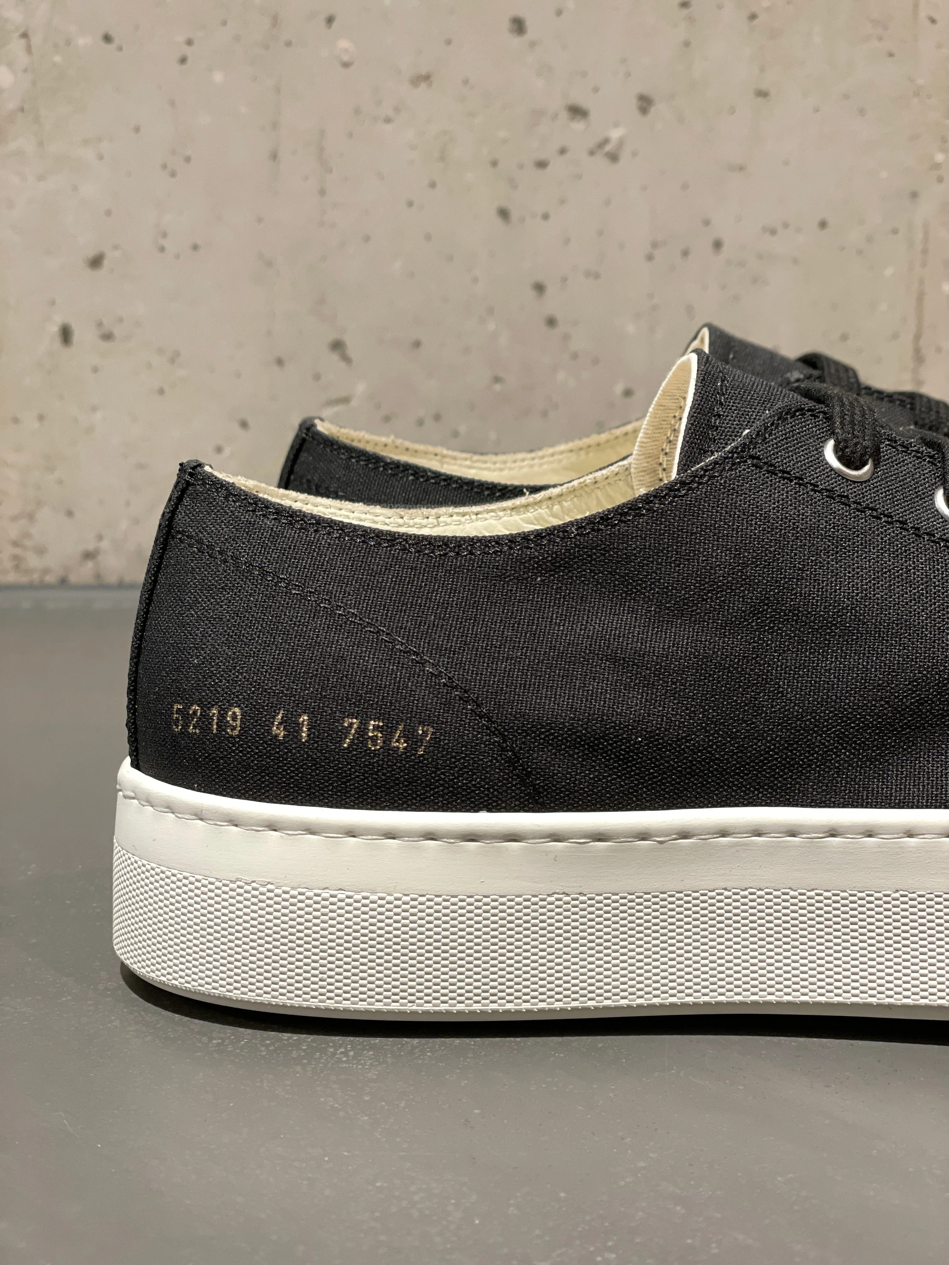 COMMON PROJECTS 5219 TOURNAMENT LOW CLASSIC CANVAS BLACK