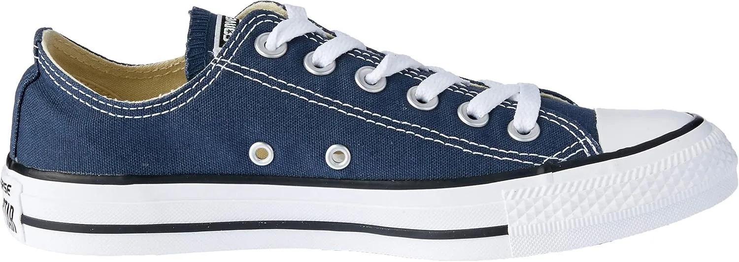 Converse Unisex Chuck Taylor Classic Sneaker