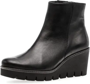 Gabor Women's 54.780 Chelsea Boot