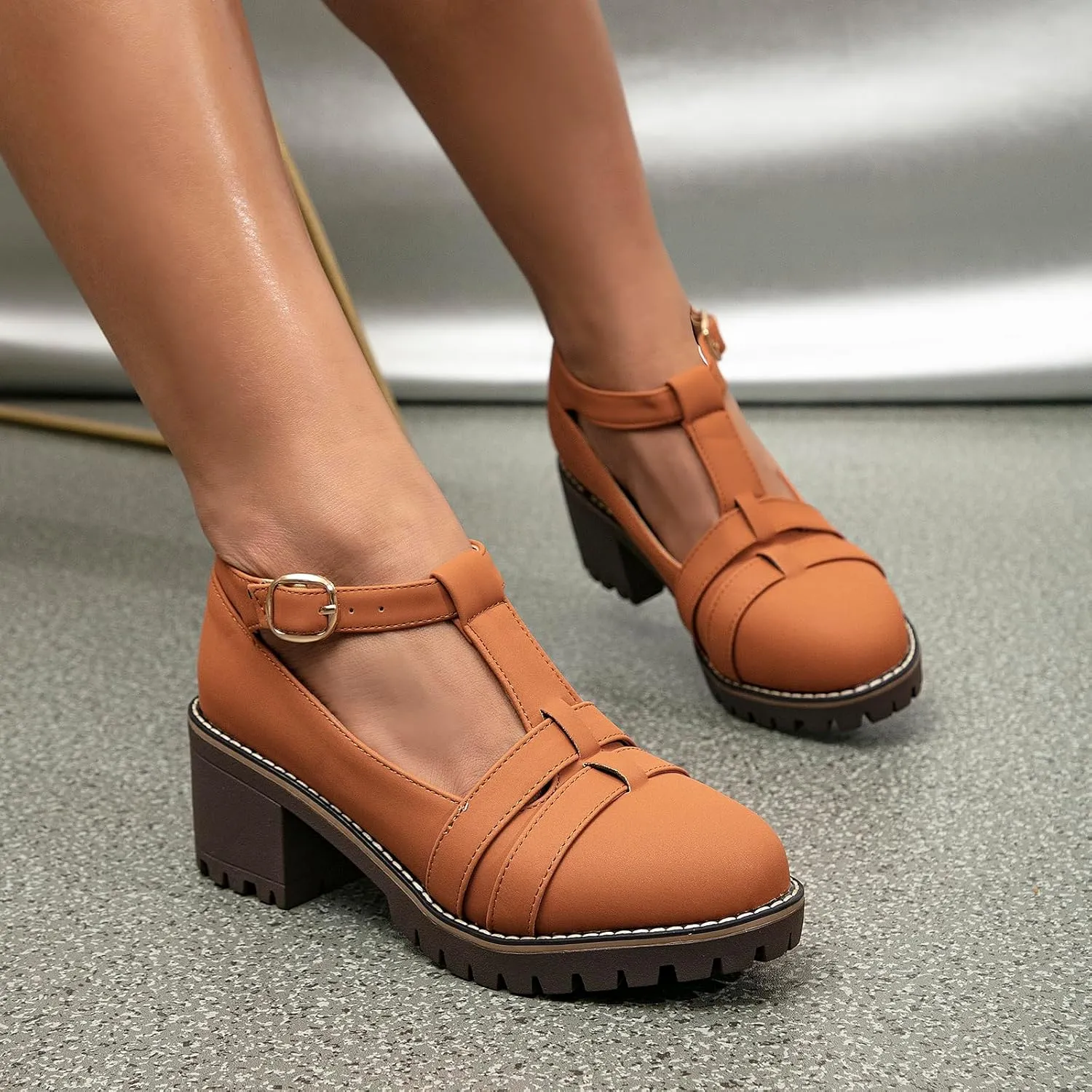 GATUXUS Women's Classic T-Strap Chunky Mid Heels Pumps Mary Janes Round Toe Platform Oxfords Dress Shoes