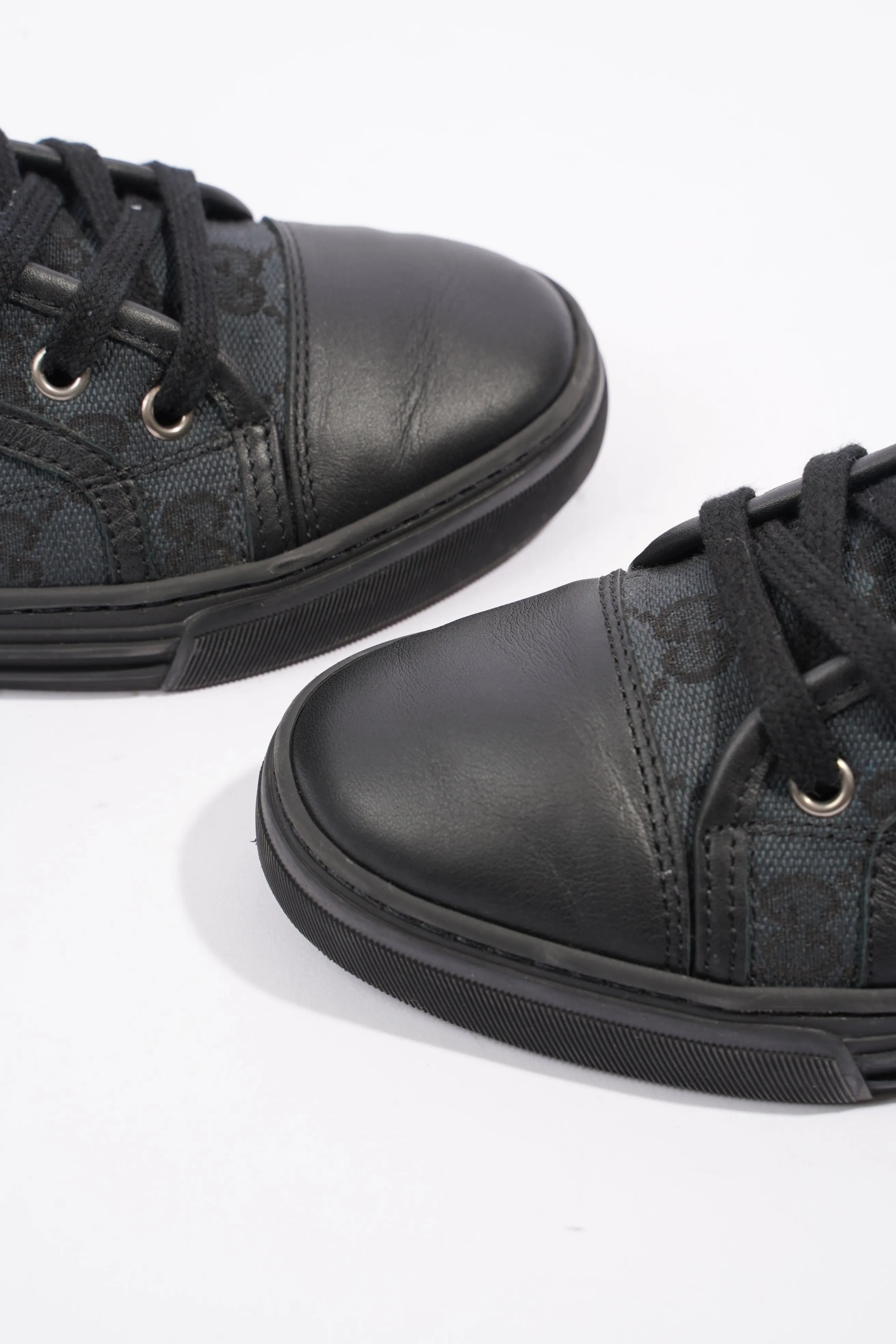 High Top Sneaker Black Canvas EU 35 UK 2
