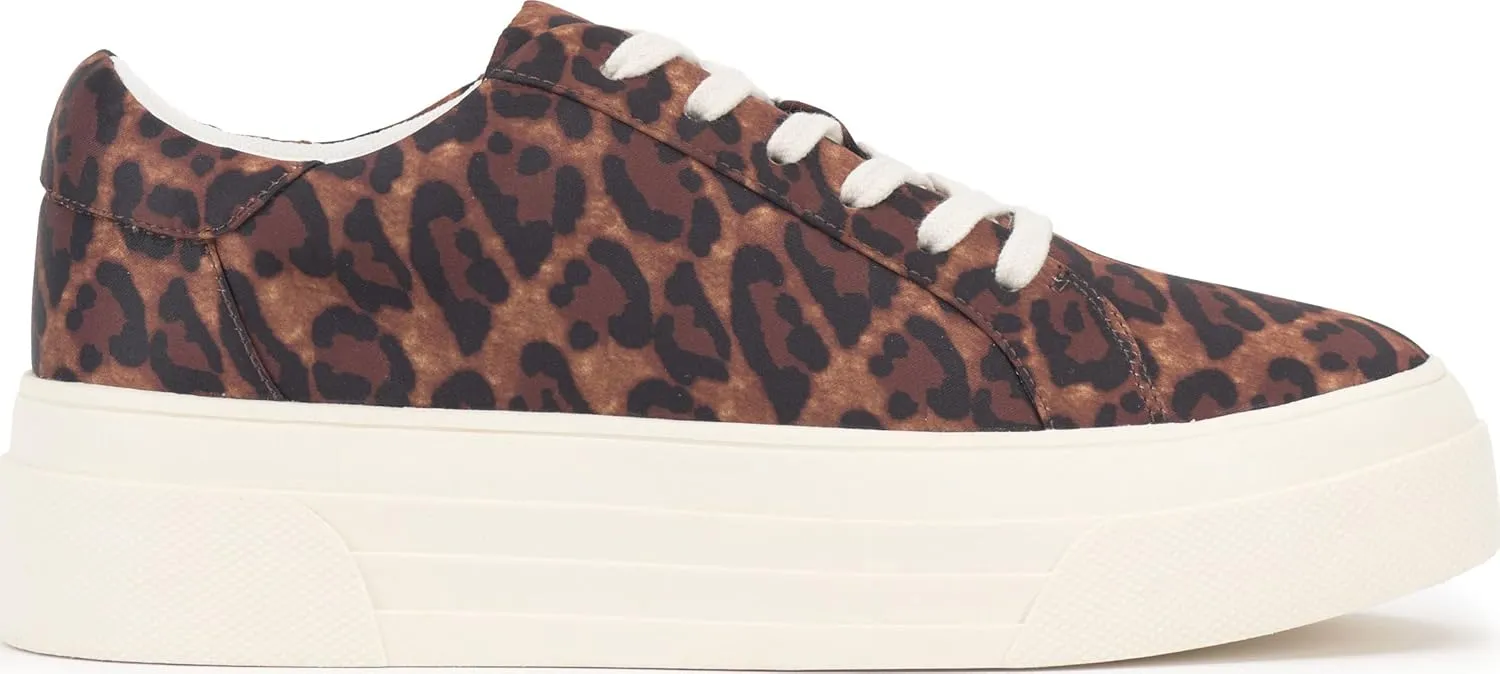 Jessica Simpson Women's Caitrona2 Sneaker