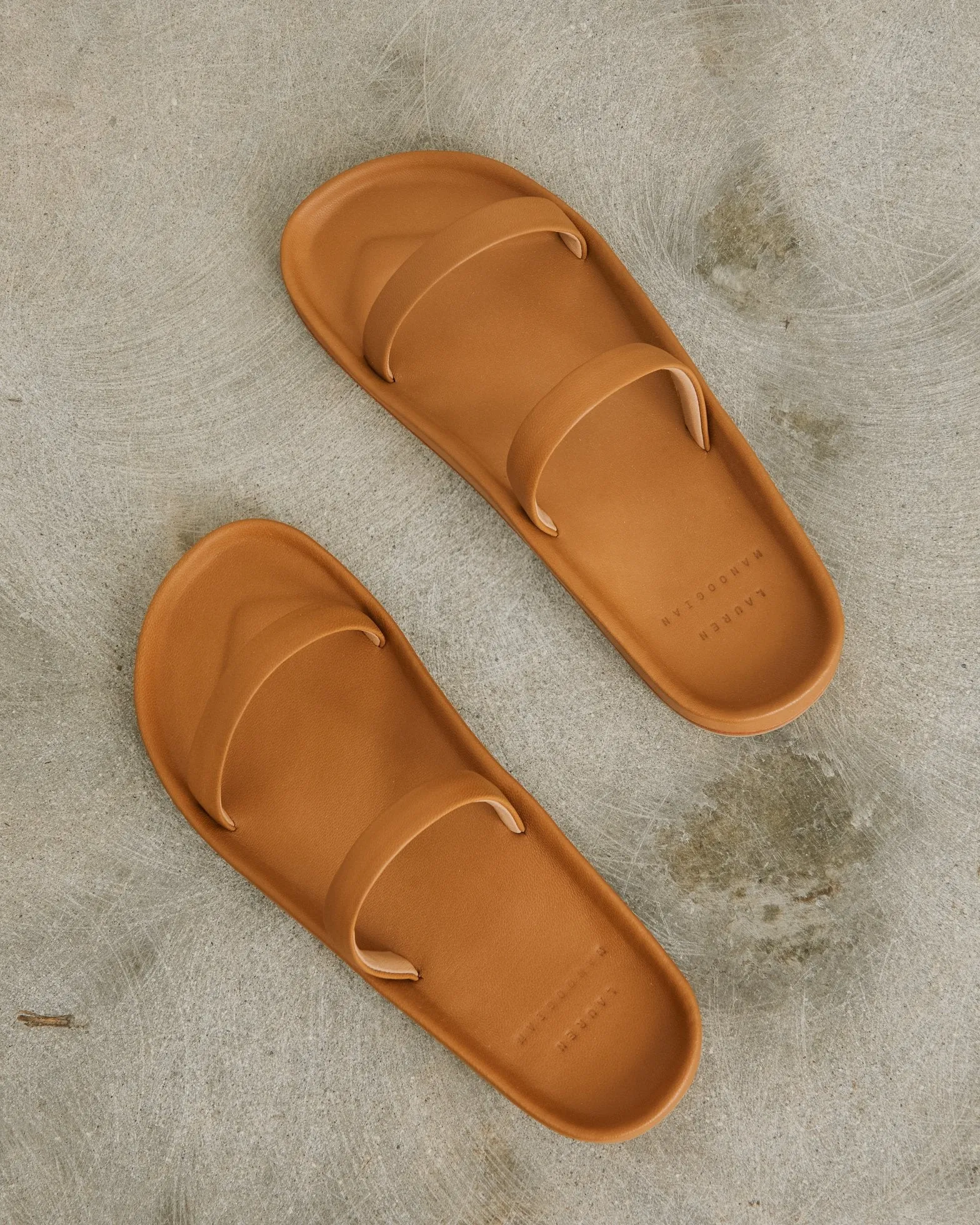 Line Sandal in Saddle