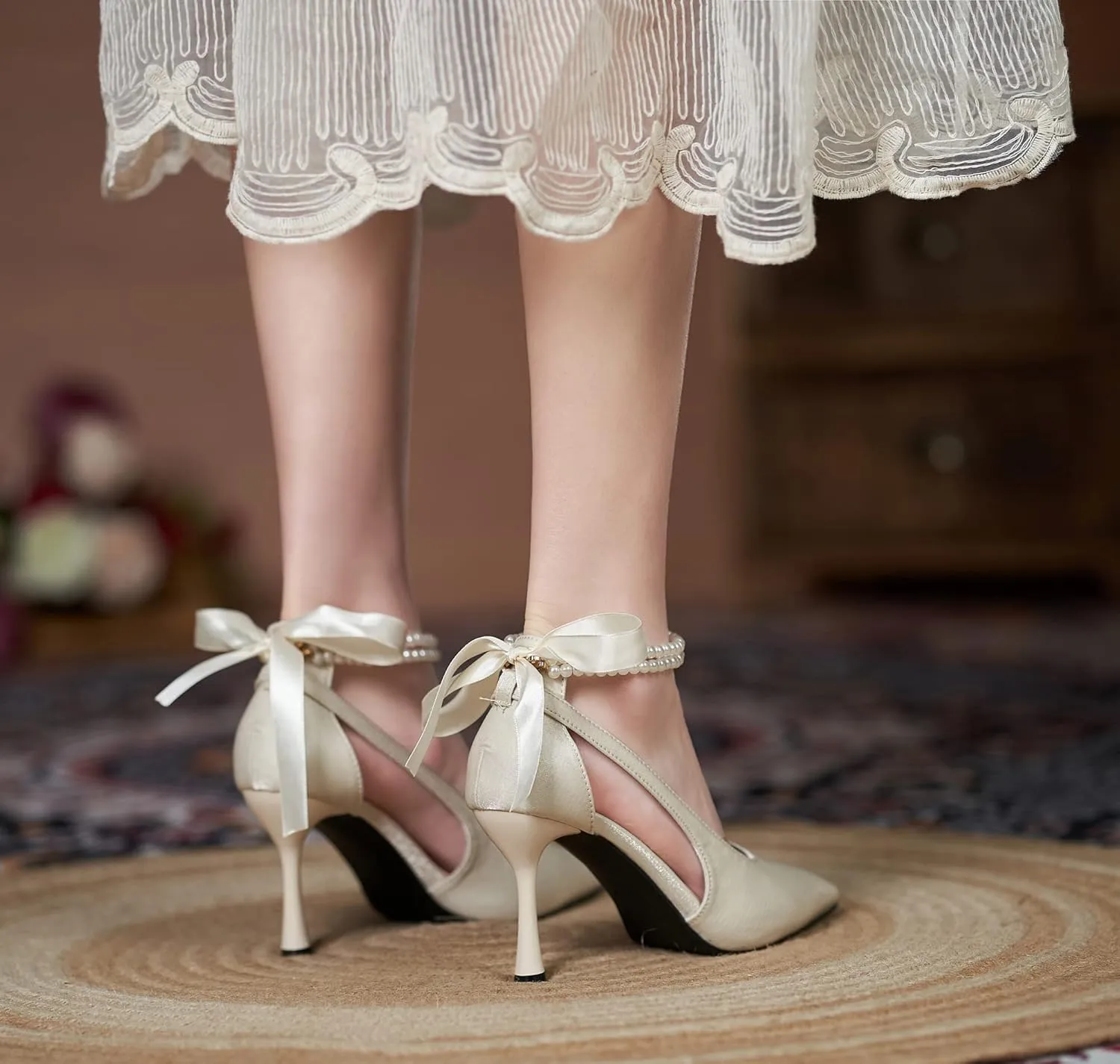 LizFoYa Women Satin Wedding High Heels Pointed Toe Bridal Pumps Heels Pearls Decorated Ribbon Sexy Heels