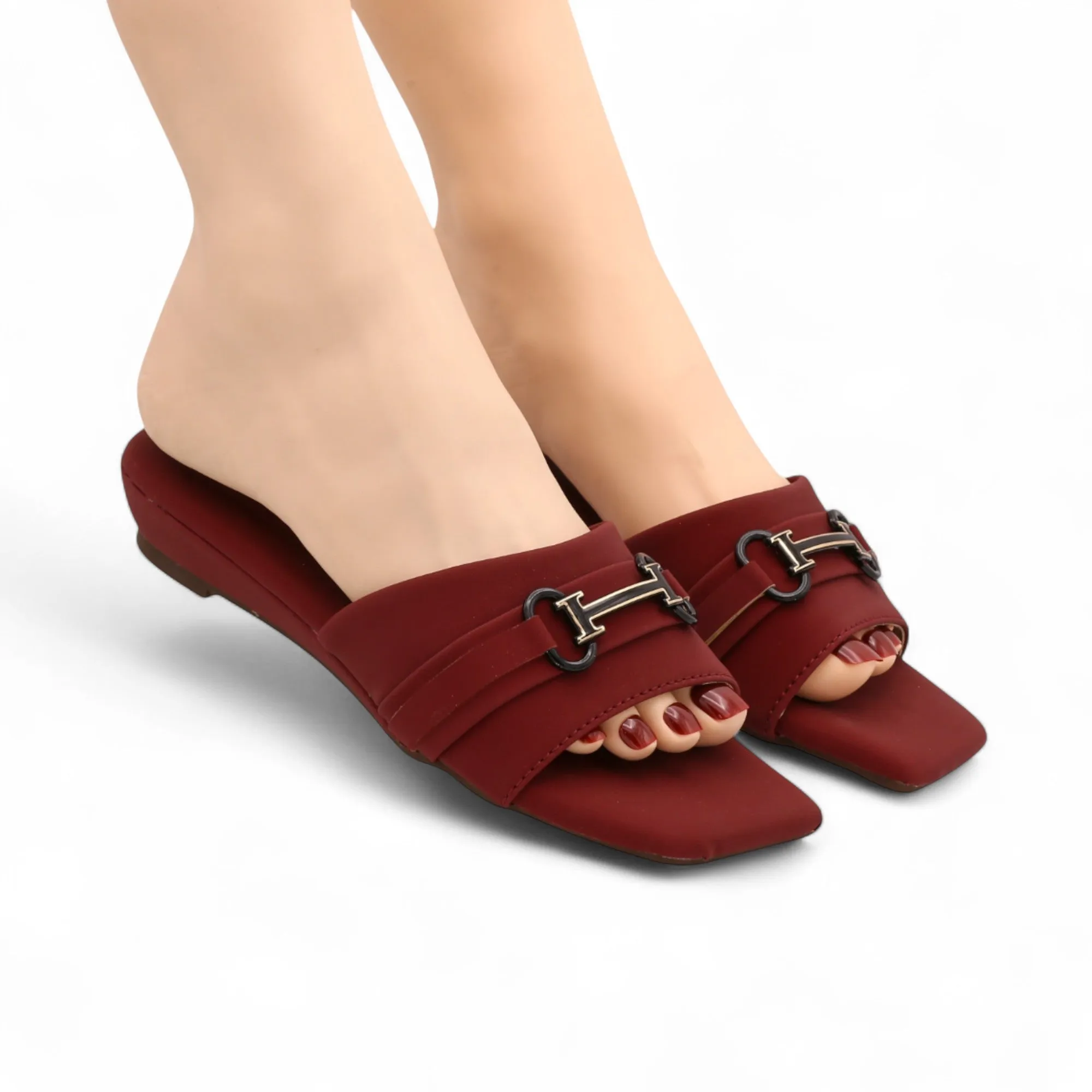 M0677 slipper