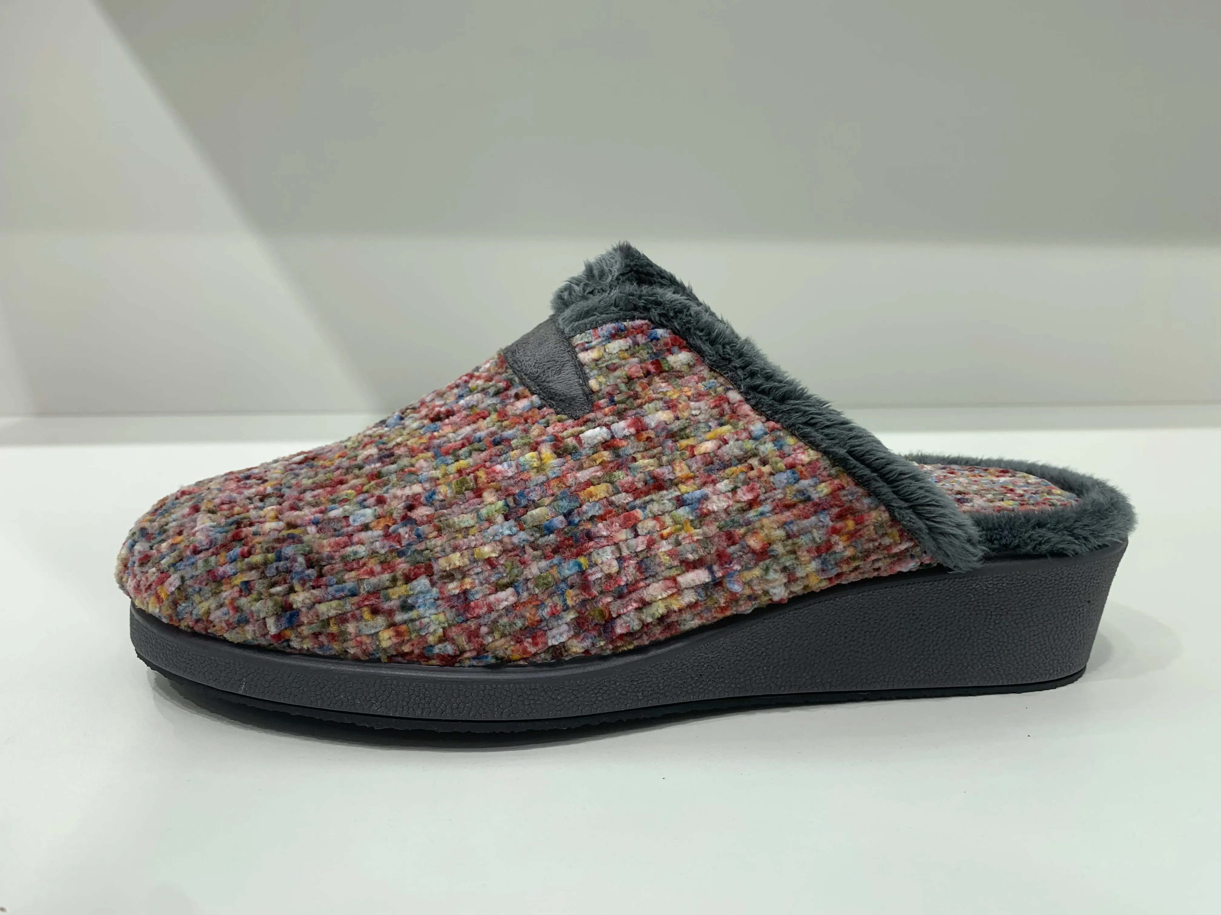 MELLOWSTEP MOSAIC COVERED