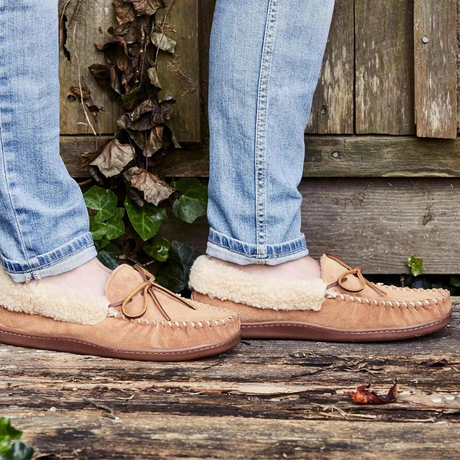 Minnetonka Mens Allen Slipper