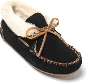 Minnetonka Women's Chrissy Bootie Slipper