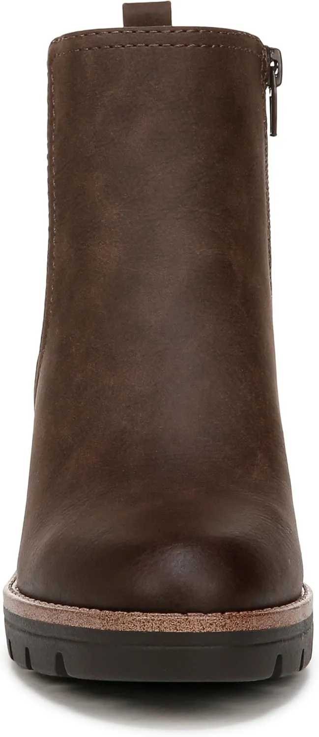Naturalizer Women's Madalynn Gore Lug Sole Heeled Ankle Bootie