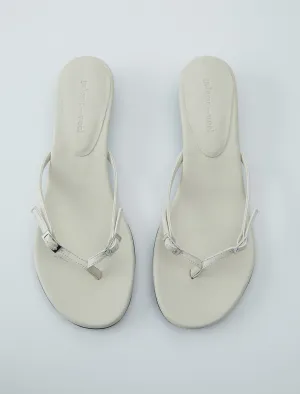 no 2476 / Mica