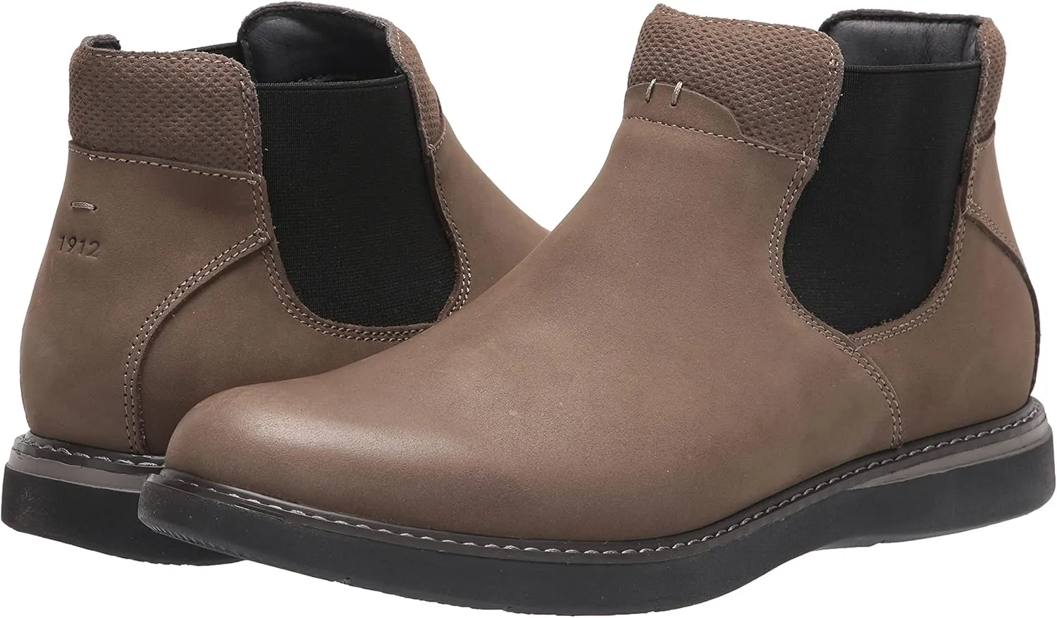Nunn Bush Men's Bayridge Plain Toe Chelsea Lightweight Leather Boot with Elastic for Easy