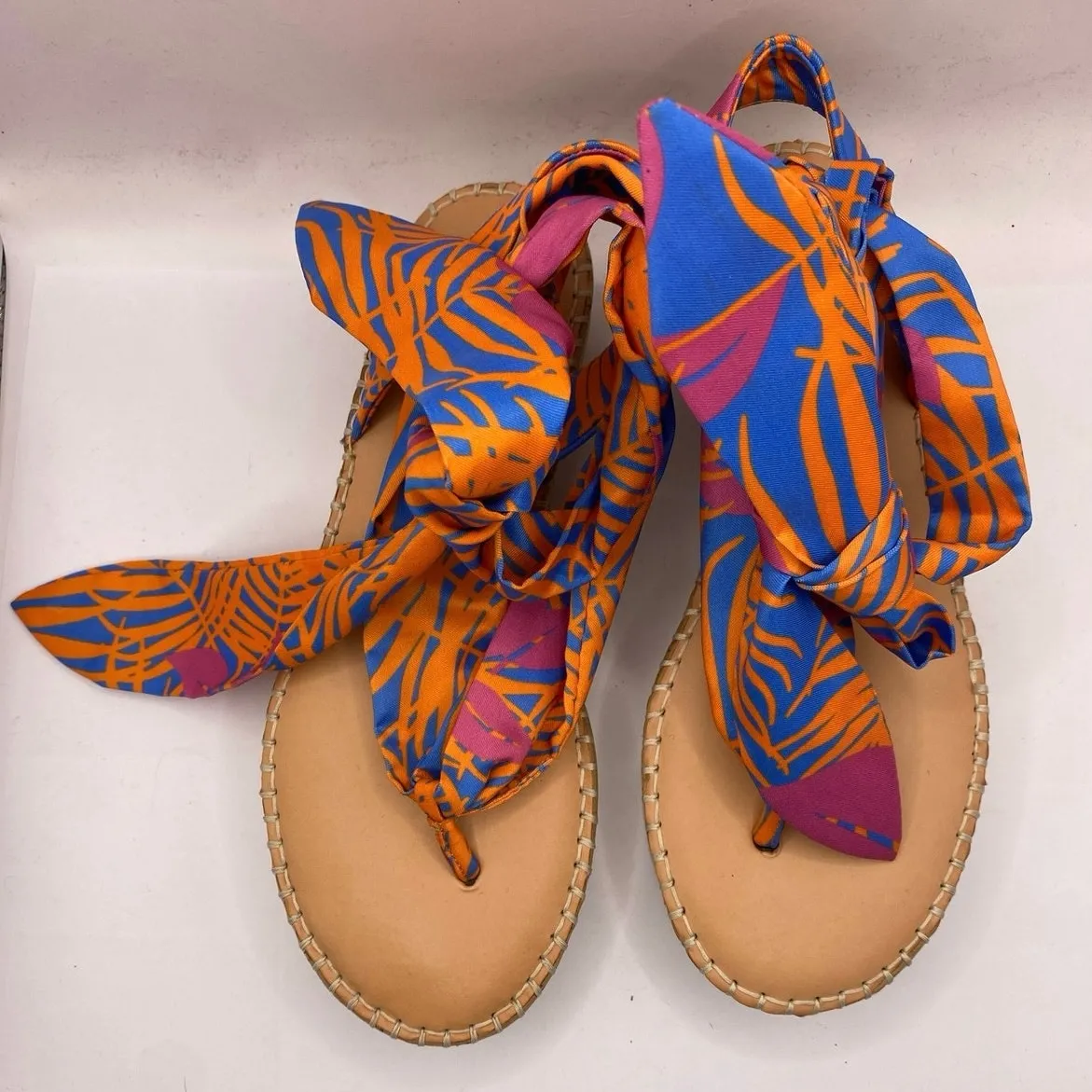 NWOB Gianni Bini Blue Orange Platform Wrap Sandals Sz 7.5