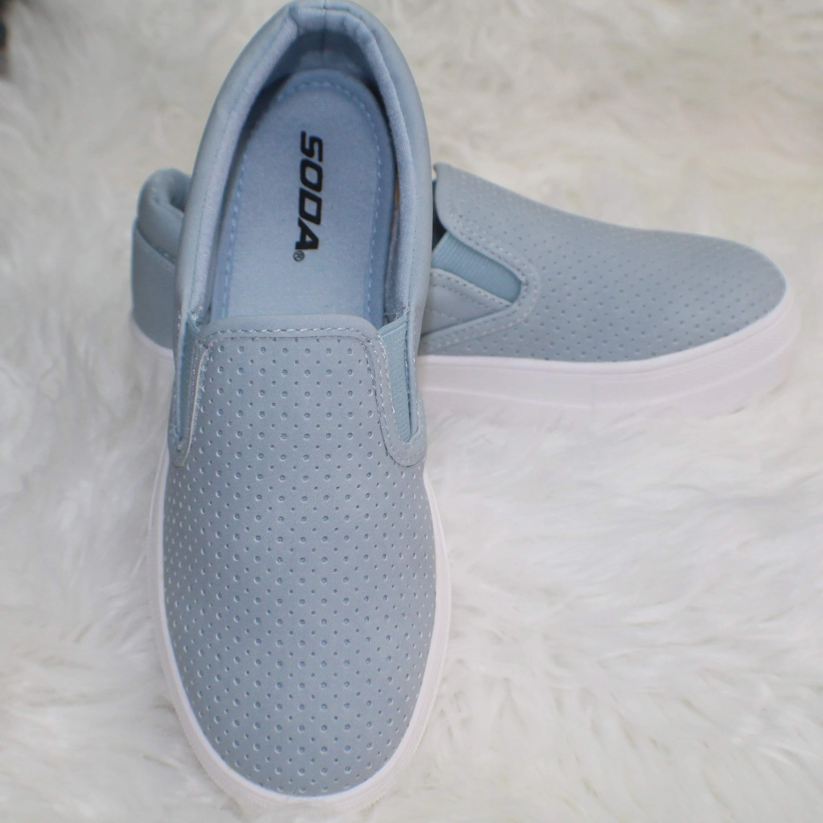 Plinko Platform Sneaker