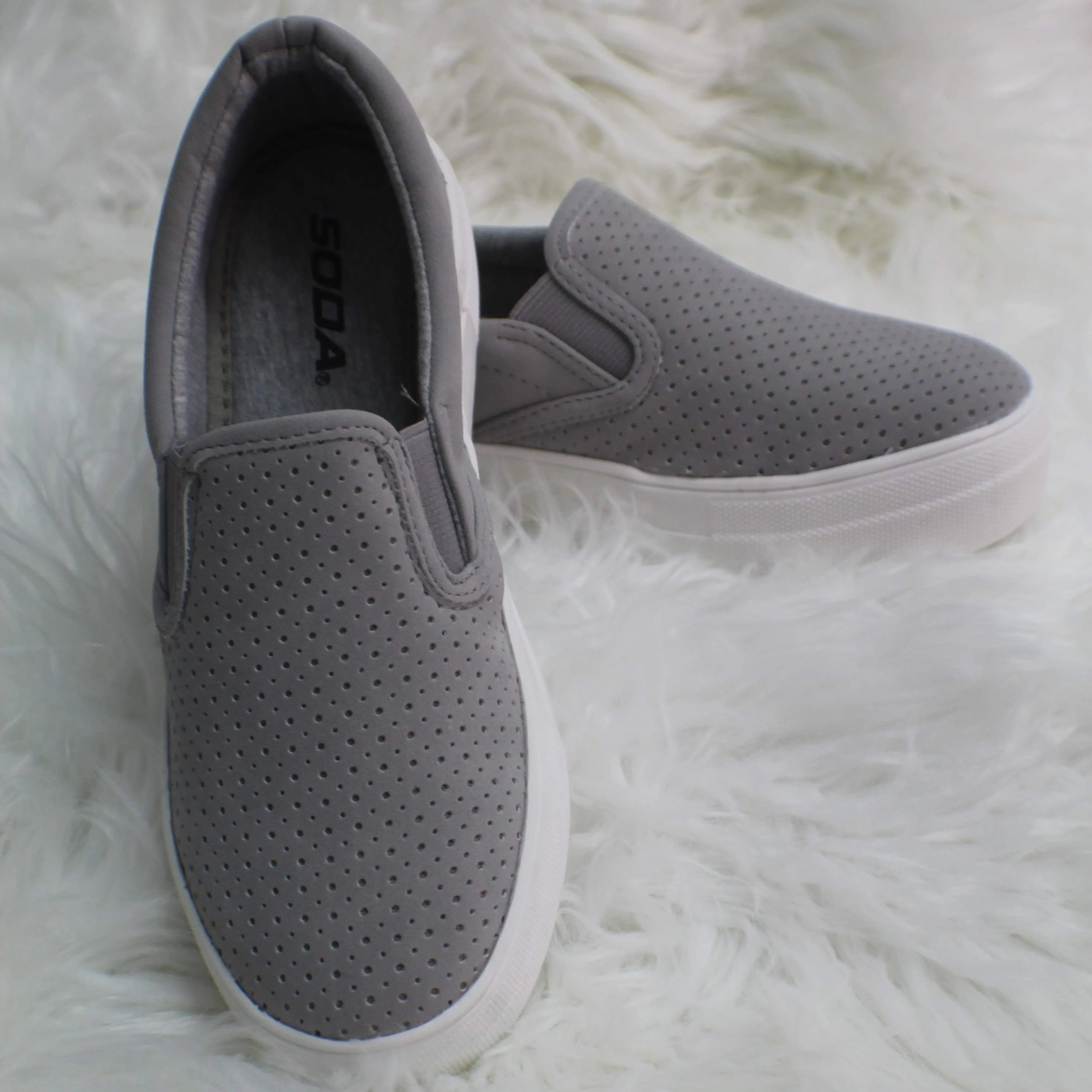 Plinko Platform Sneaker