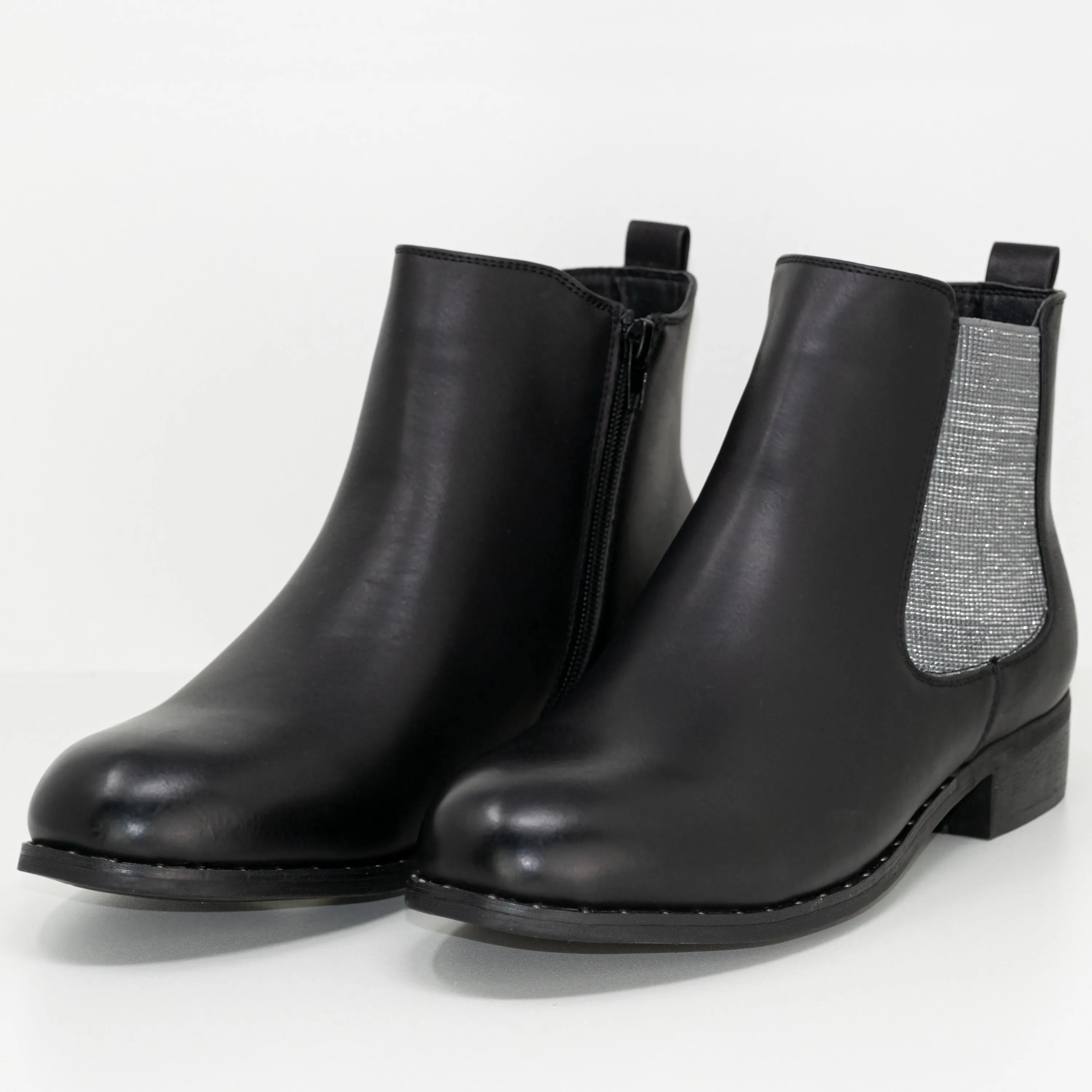 Sabine in schwarz - Damen Stiefelette
