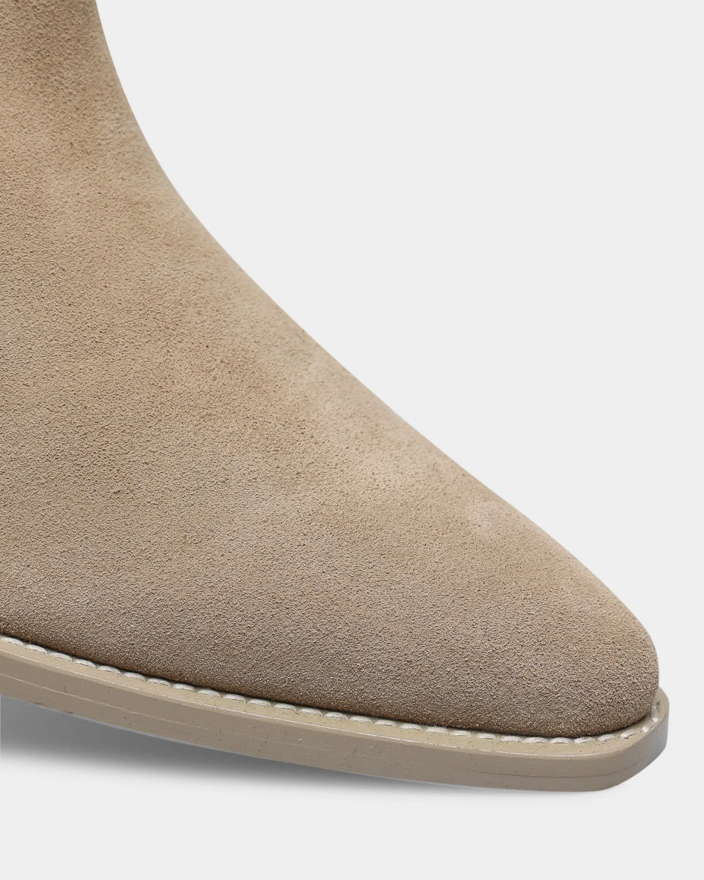 Saint Morta Nomad Pointy Toe Chelsea Boot Light Stone