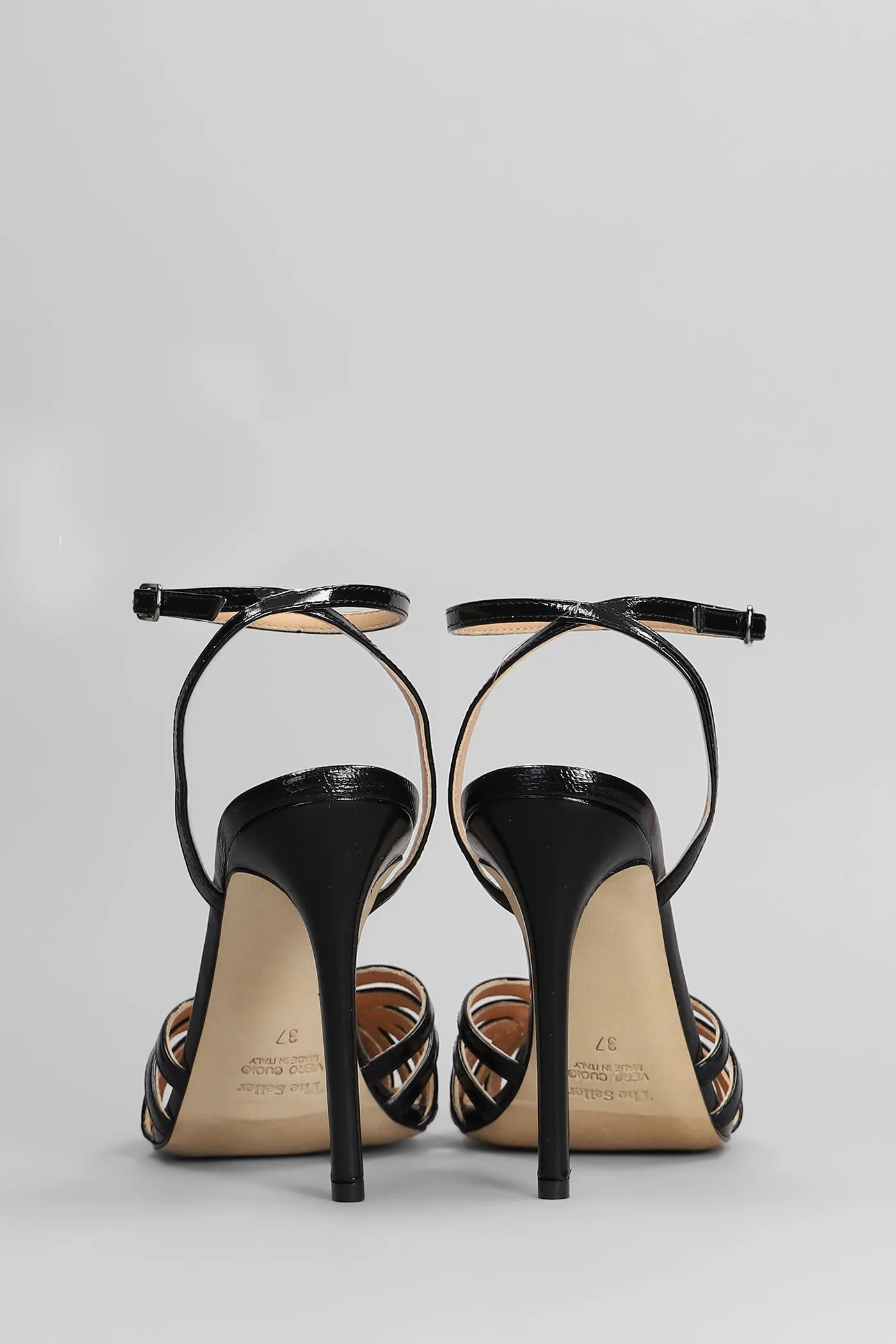 Sandals in black leather