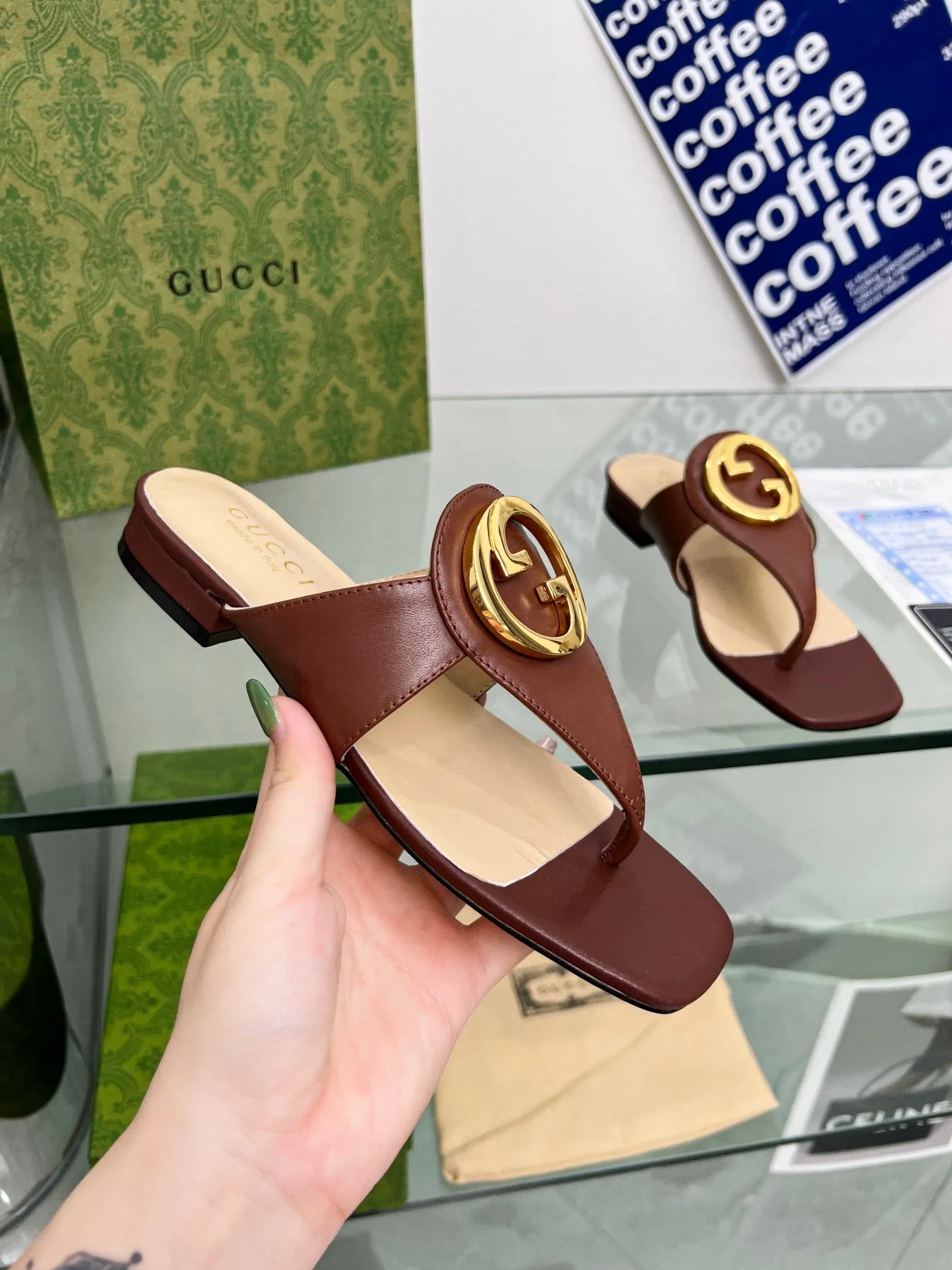 SE1033 Women's Gucci Blondie thong sandal / Size5-11