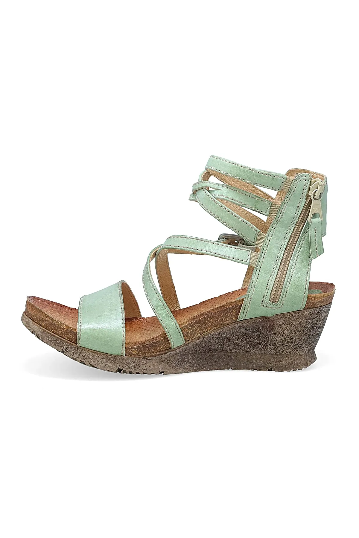 Shay Sandal