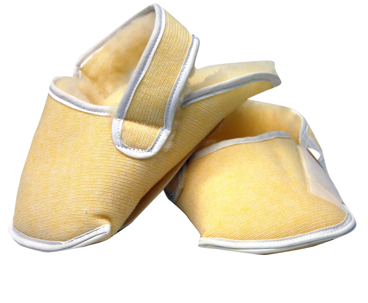 Synthetic Sheepskin Relief Slipper