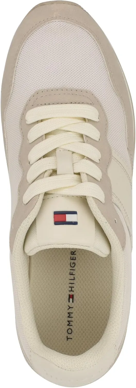 Tommy Hilfiger Women's Cameo Sneaker