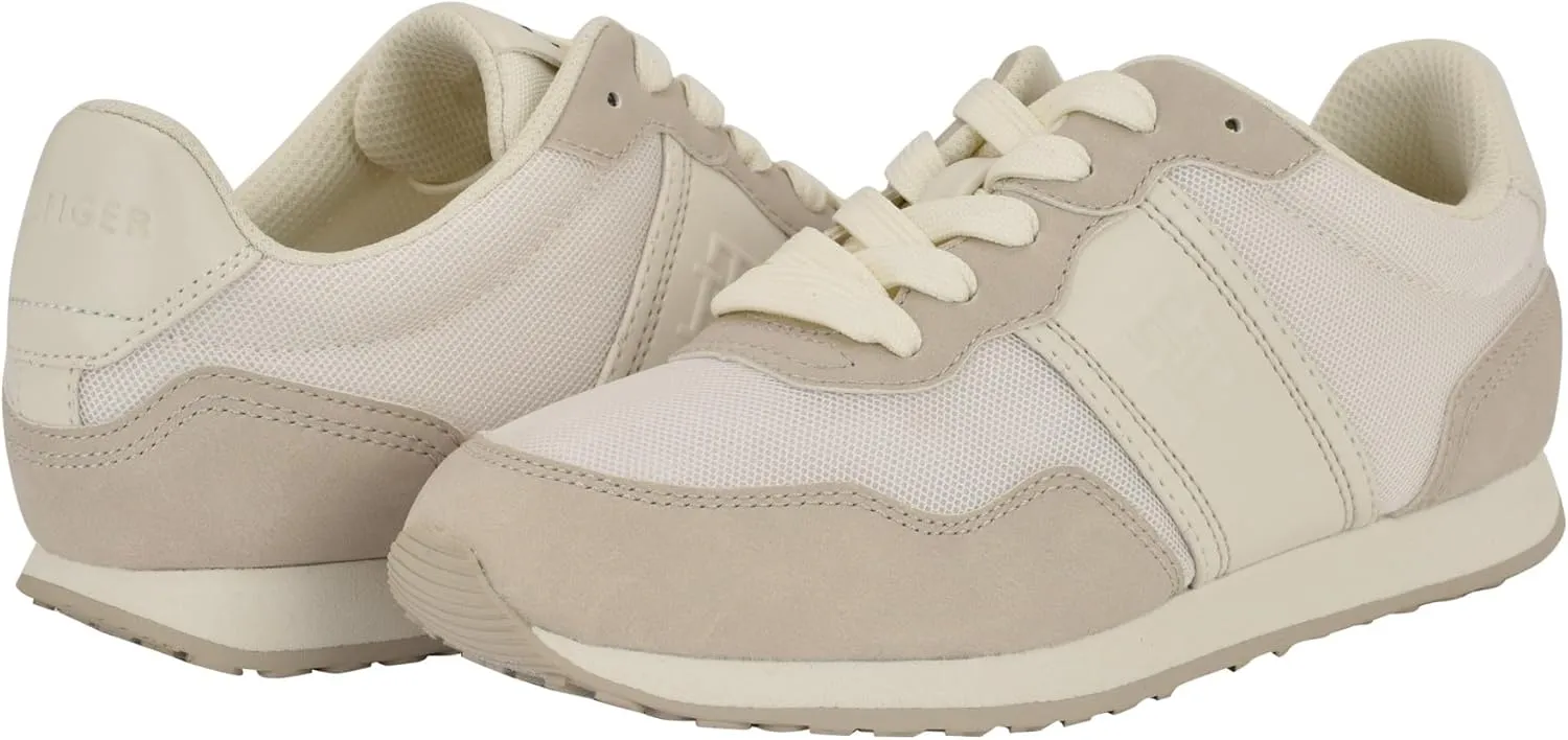 Tommy Hilfiger Women's Cameo Sneaker