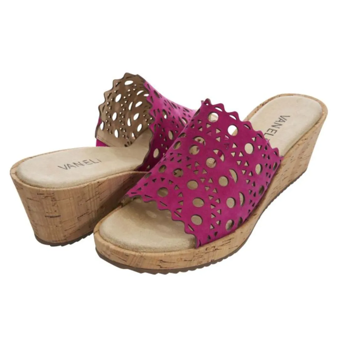 Vaneli Cammie Wedge