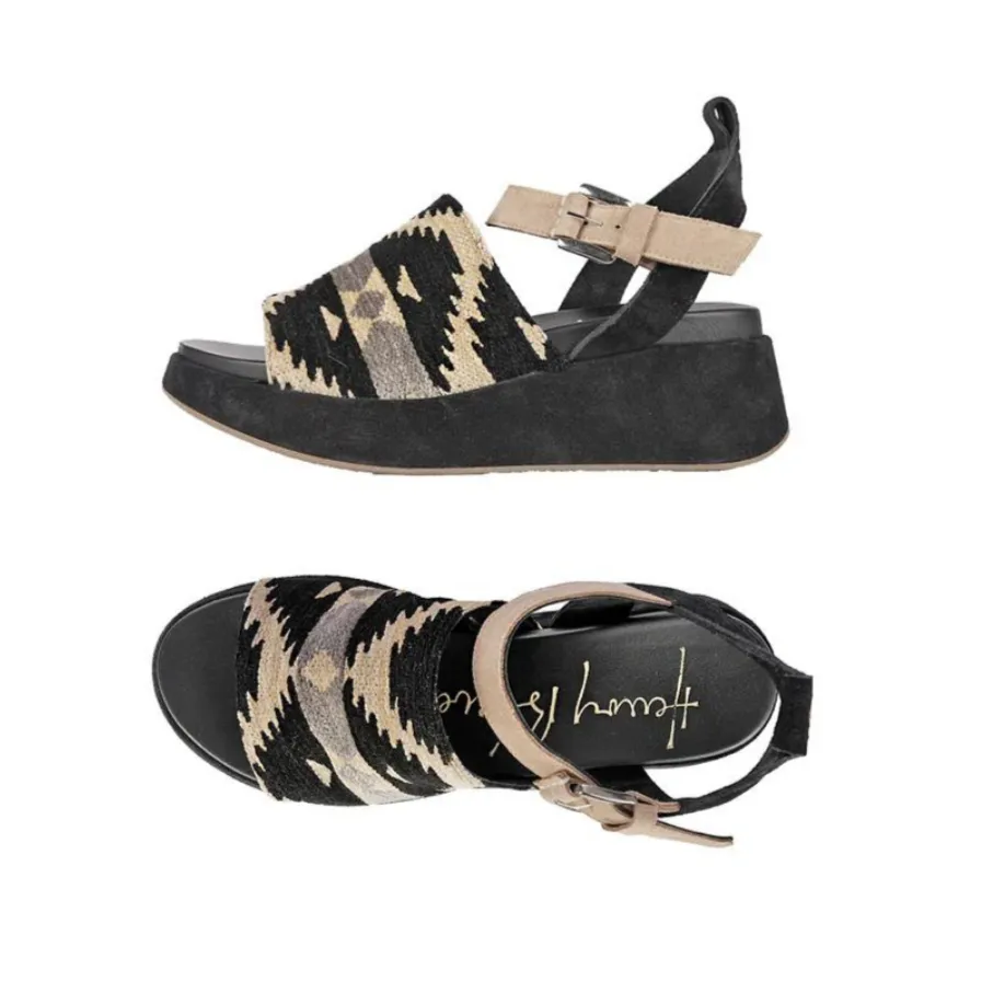 Wedge Sandal Tessuto Azteco in Nero