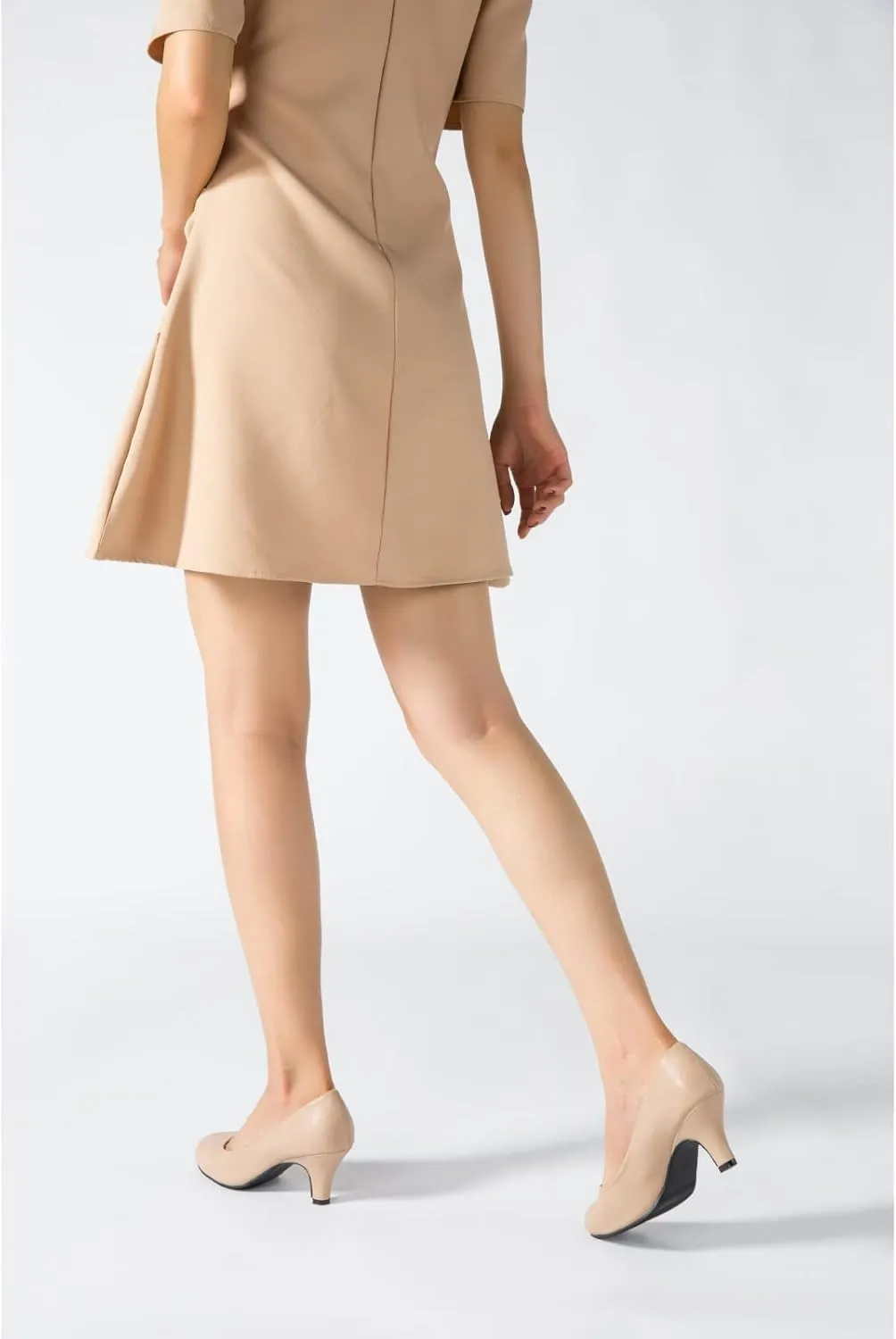 Women's Classic Round Toe Pump Kitten Low Heel Shoes