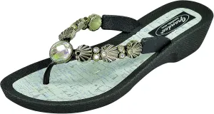 Women's Sea Shell V Thong Sandal (10, Black)