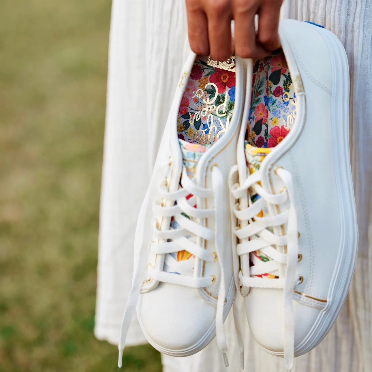 Women's Triple Kick Rifle Paper Co. Blossom White/Multi