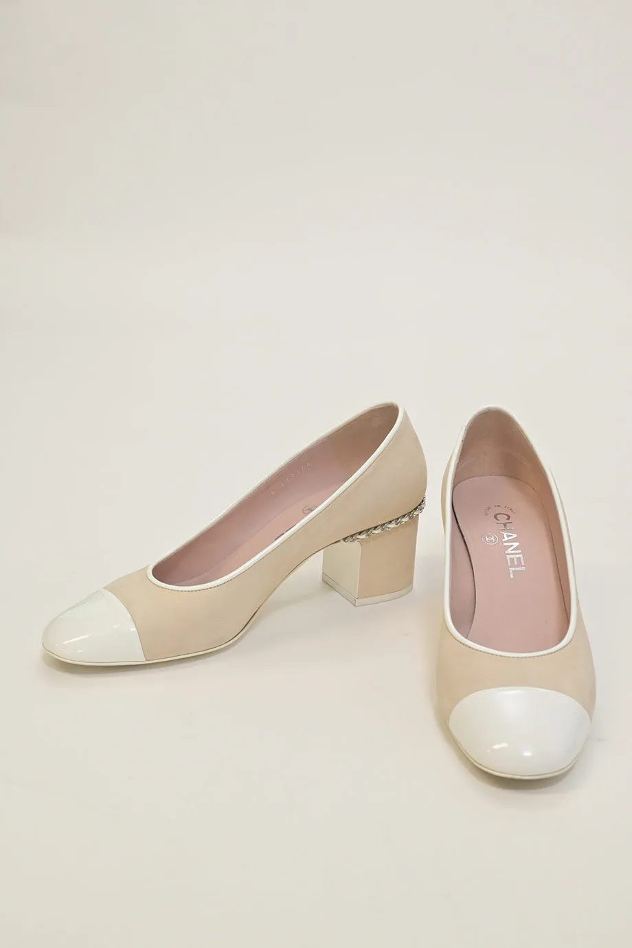 [WS7567] Chanel | Mid Heel Pump